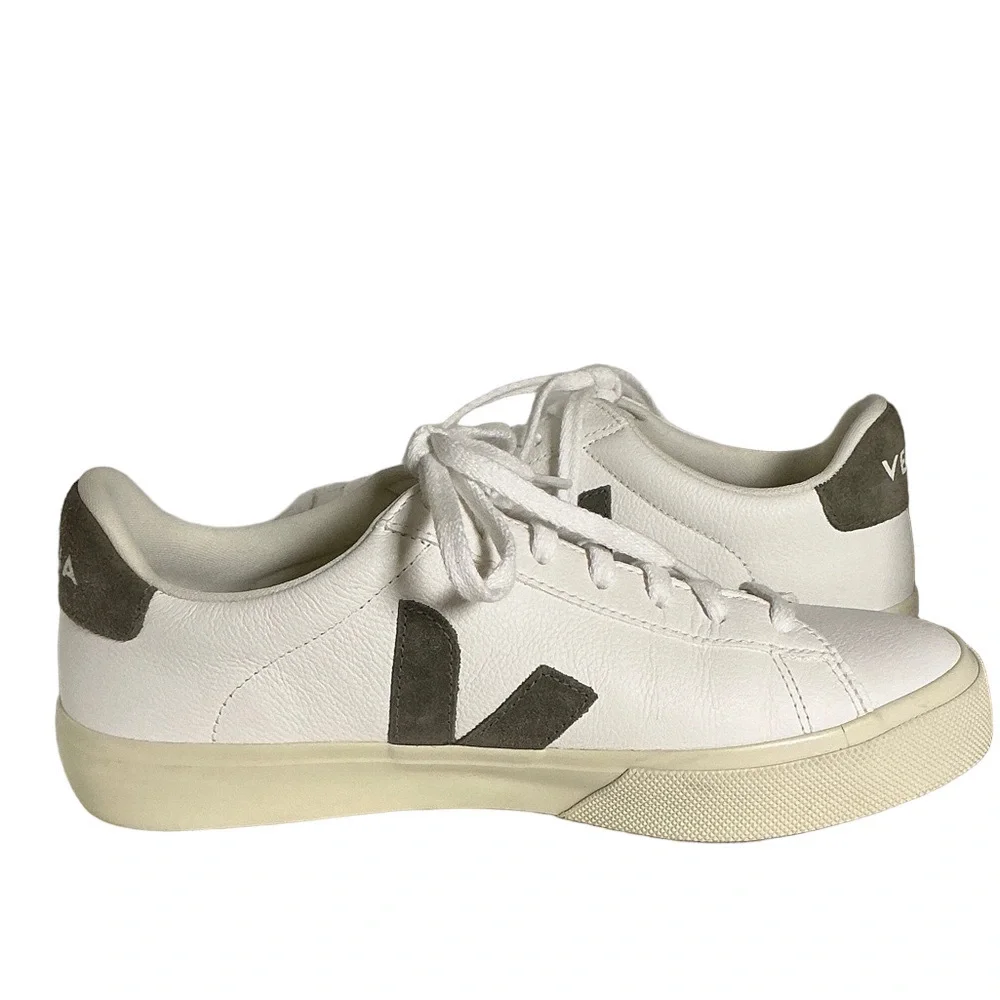 VEJA Campo Chromefree Leather Sneakers – Extra White/Kaki – Size EU 41